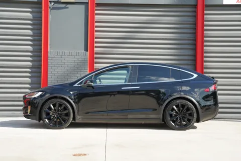 More photos of 2019 Tesla Model X 100D at Gravity Autos Hollywood, FL