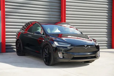 More photos of 2019 Tesla Model X 100D at Gravity Autos Hollywood, FL