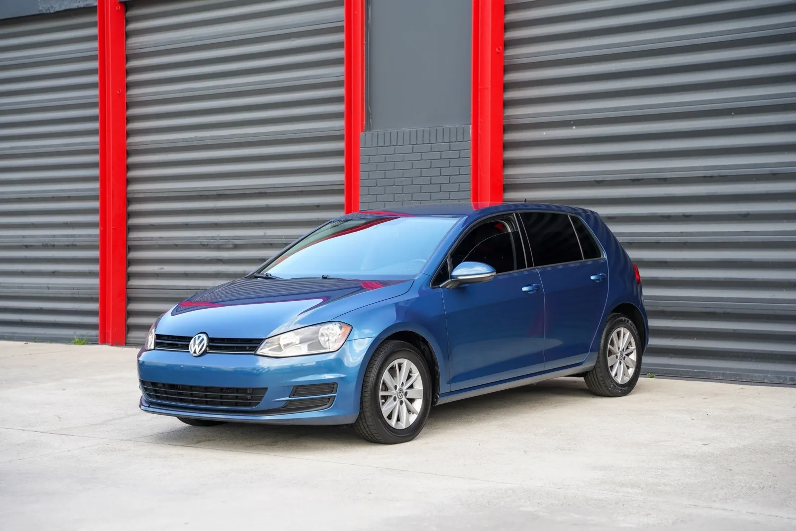 2017 Volkswagen Golf S