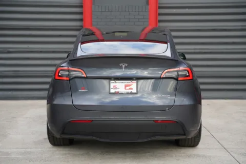 More photos of 2022 Tesla Model Y Performance at Gravity Autos Hollywood, FL