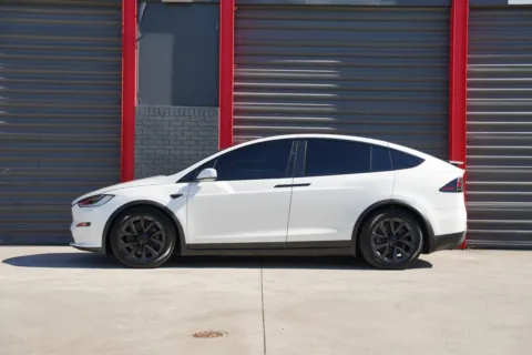 More photos of 2022 Tesla Model X Plaid at Gravity Autos Hollywood, FL