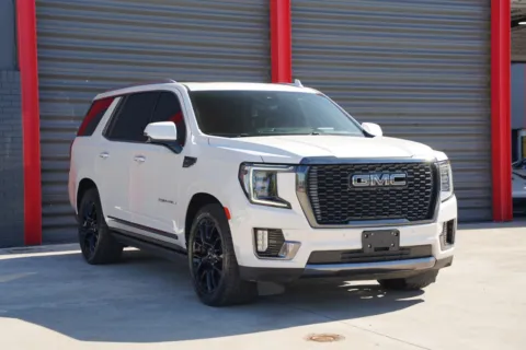 Another view of 2024 GMC Yukon Denali Ultimate for sale in Hollywood, FL at Gravity Autos Hollywood
