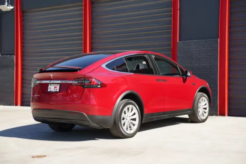 Another view of 2018 Tesla Model X 75D for sale in Hollywood, FL at Gravity Autos Hollywood