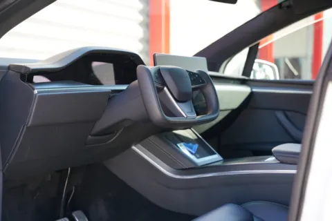 Another view of 2022 Tesla Model X Plaid for sale in Hollywood, FL at Gravity Autos Hollywood