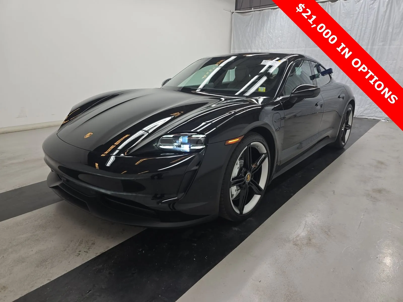 Black 2022 Porsche Taycan for sale in Hollywood, FL