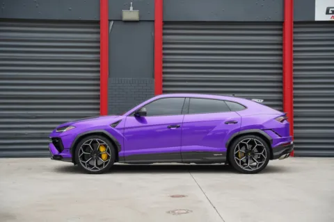 Photos of 2024 Lamborghini Urus Performante for sale in Hollywood, FL at Gravity Autos Hollywood