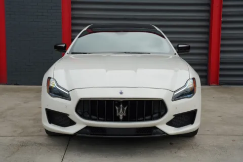 Photos of 2022 Maserati Quattroporte Modena Q4 for sale in Hollywood, FL at Gravity Autos Hollywood