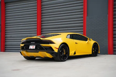 More photos of 2021 Lamborghini Huracan EVO at Gravity Autos Hollywood, FL