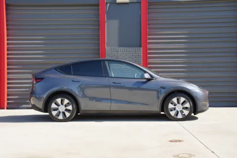 Photos of 2023 Tesla Model Y Long Range for sale in Hollywood, FL at Gravity Autos Hollywood