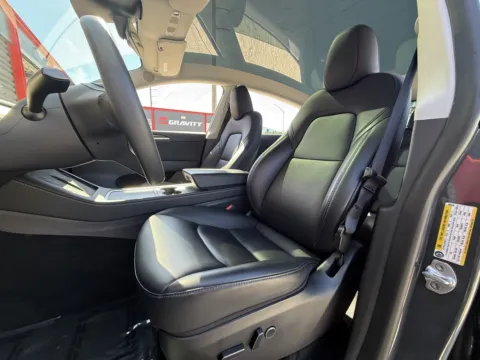 More photos of 2023 Tesla Model Y Long Range at Gravity Autos Hollywood, FL