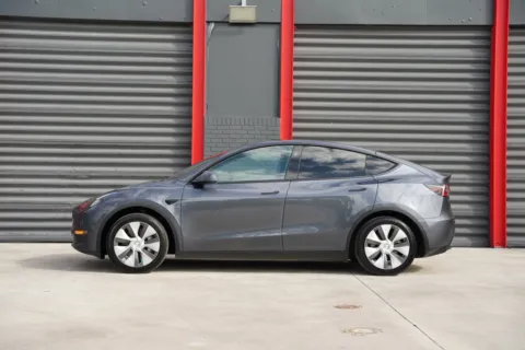 Another view of 2023 Tesla Model Y Standard Range for sale in Hollywood, FL at Gravity Autos Hollywood