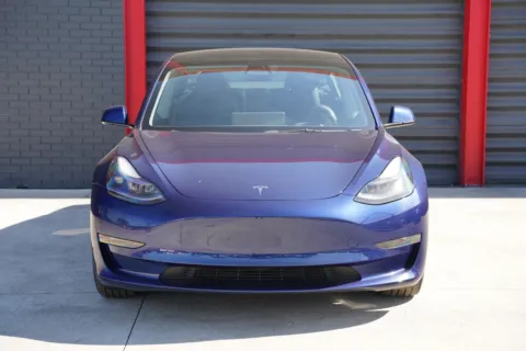 Photos of 2023 Tesla Model 3 for sale in Hollywood, FL at Gravity Autos Hollywood