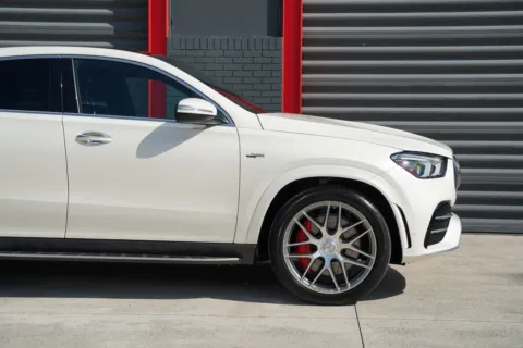 Photos of 2022 Mercedes-Benz GLE 53 AMG for sale in Hollywood, FL at Gravity Autos Hollywood