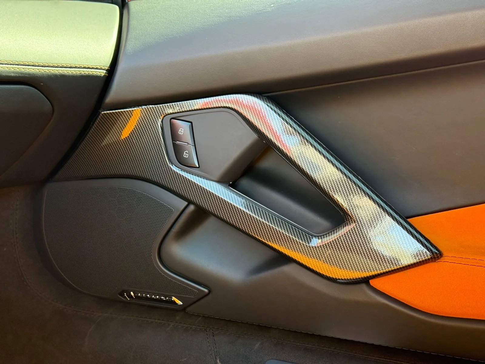 2017 Lamborghini Aventador S - Photo 25