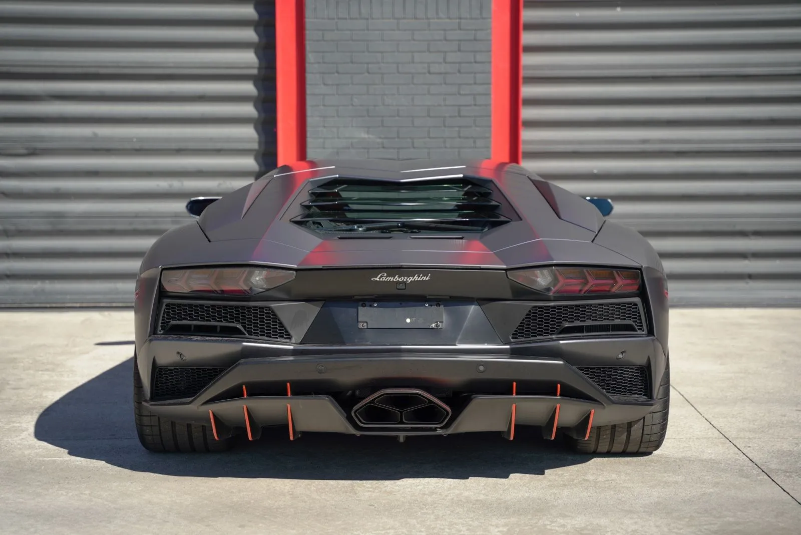 2017 Lamborghini Aventador S - Photo 11