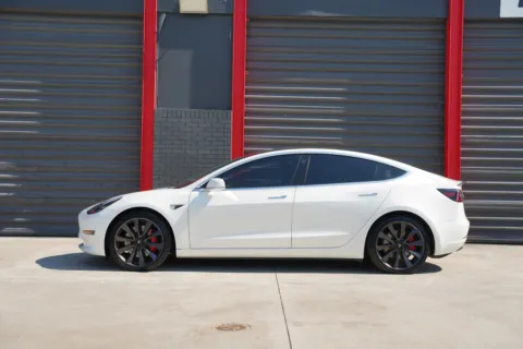 More photos of 2020 Tesla Model 3 Performance at Gravity Autos Hollywood, FL