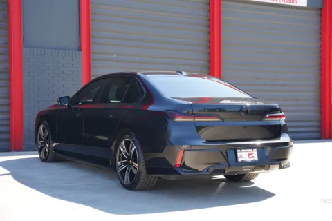 More photos of 2023 BMW i7 xDrive60 at Gravity Autos Hollywood, FL