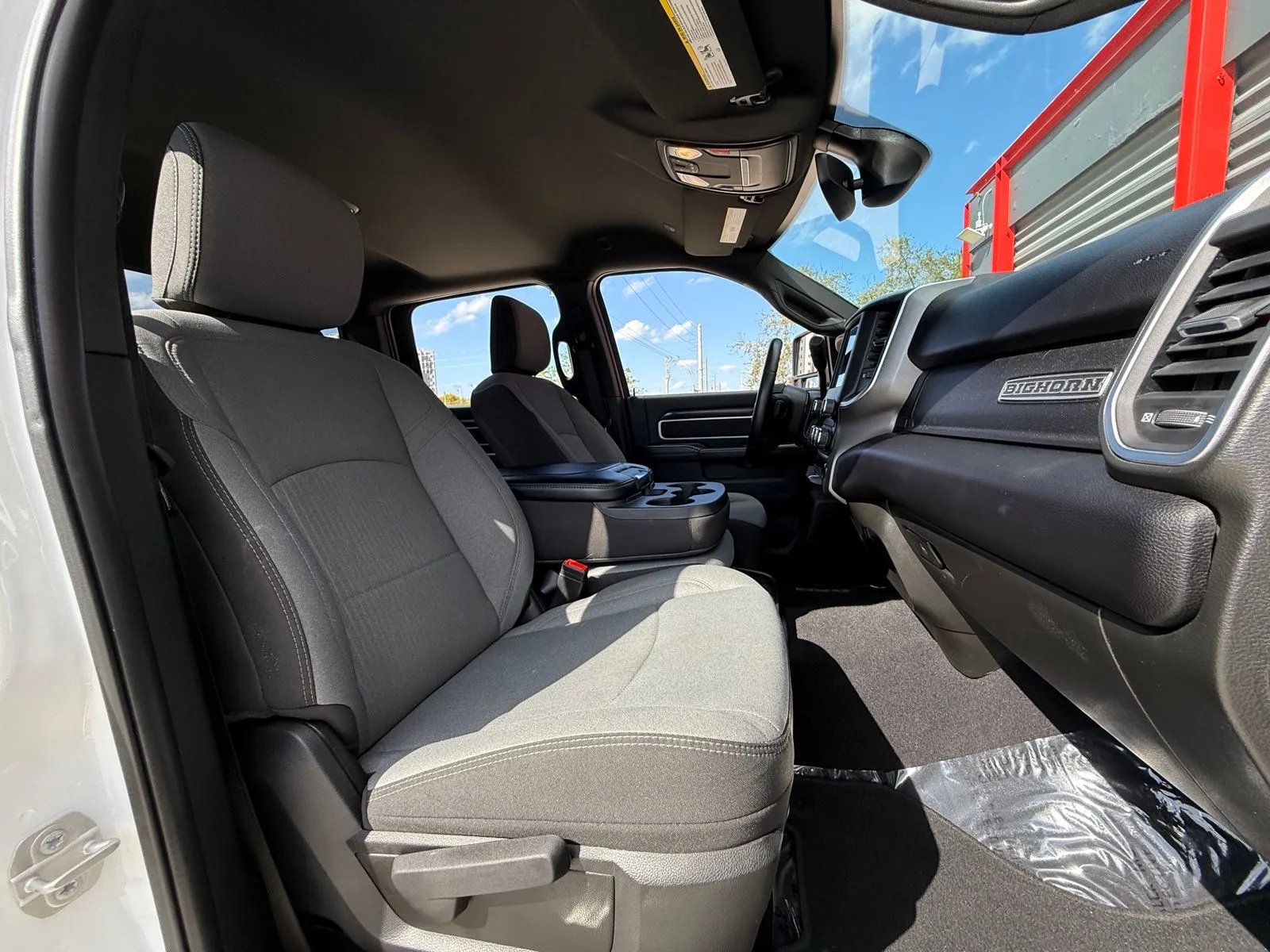 2024 RAM Ram 3500 Pickup Big Horn - Photo 16