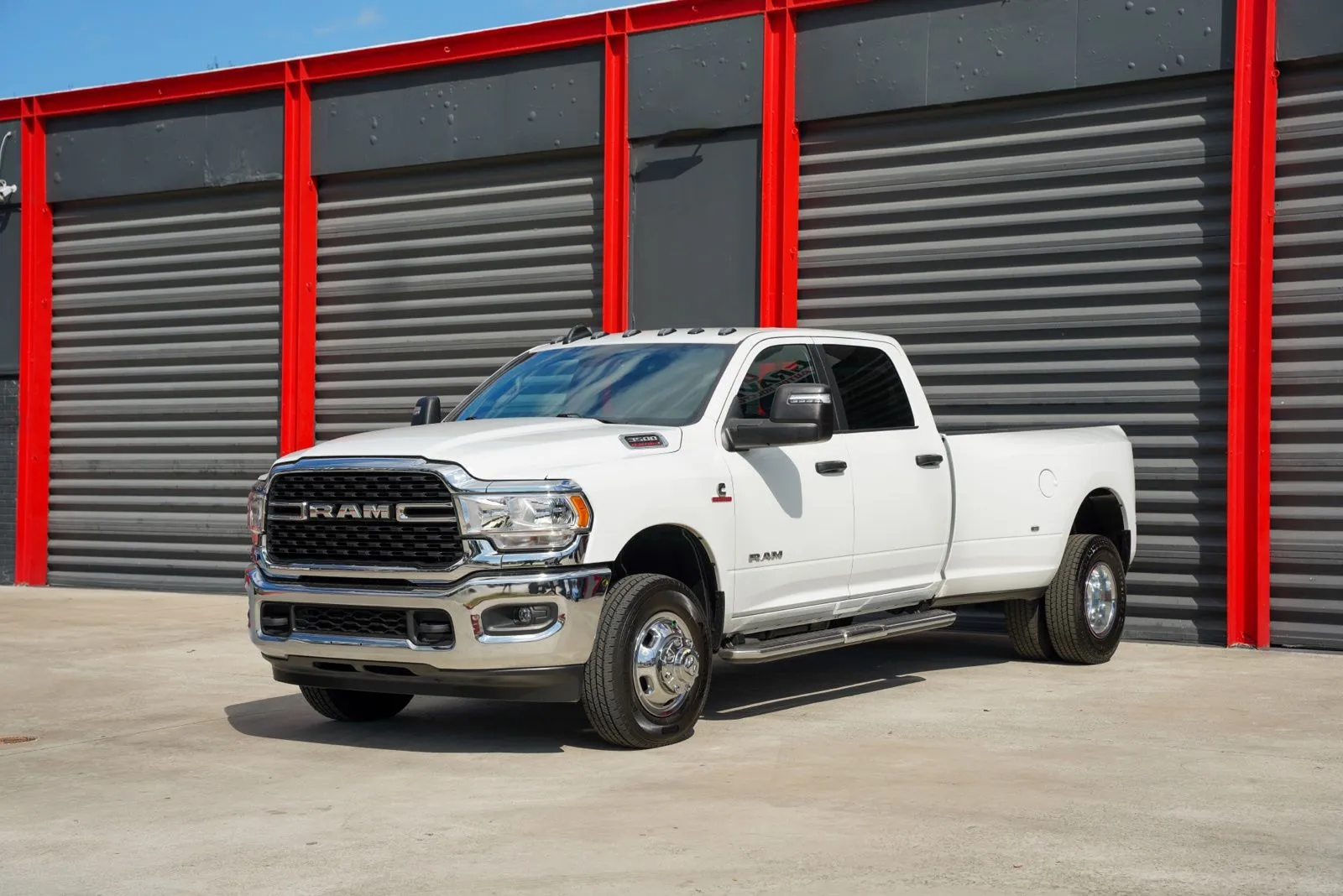White 2024 Ram 3500 Big Horn for sale in Hollywood, FL