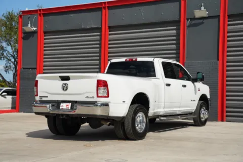 Photos of 2024 Ram 3500 Big Horn for sale in Hollywood, FL at Gravity Autos Hollywood