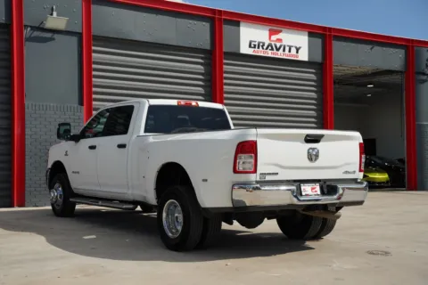 More photos of 2024 Ram 3500 Big Horn at Gravity Autos Hollywood, FL