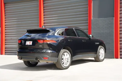 Another view of 2020 Jaguar F-PACE 30t Prestige for sale in Hollywood, FL at Gravity Autos Hollywood