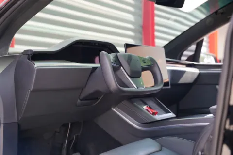 More photos of 2022 Tesla Model X Plaid at Gravity Autos Hollywood, FL