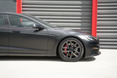 More photos of 2022 Tesla Model S Plaid at Gravity Autos Hollywood, FL