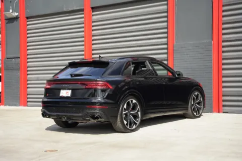 More photos of 2021 Audi RS Q8 4.0T at Gravity Autos Hollywood, FL