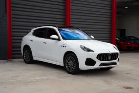 Another view of 2023 Maserati Grecale GT for sale in Hollywood, FL at Gravity Autos Hollywood