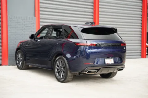 More photos of 2023 Land Rover Range Rover Sport SE Dynamic at Gravity Autos Hollywood, FL