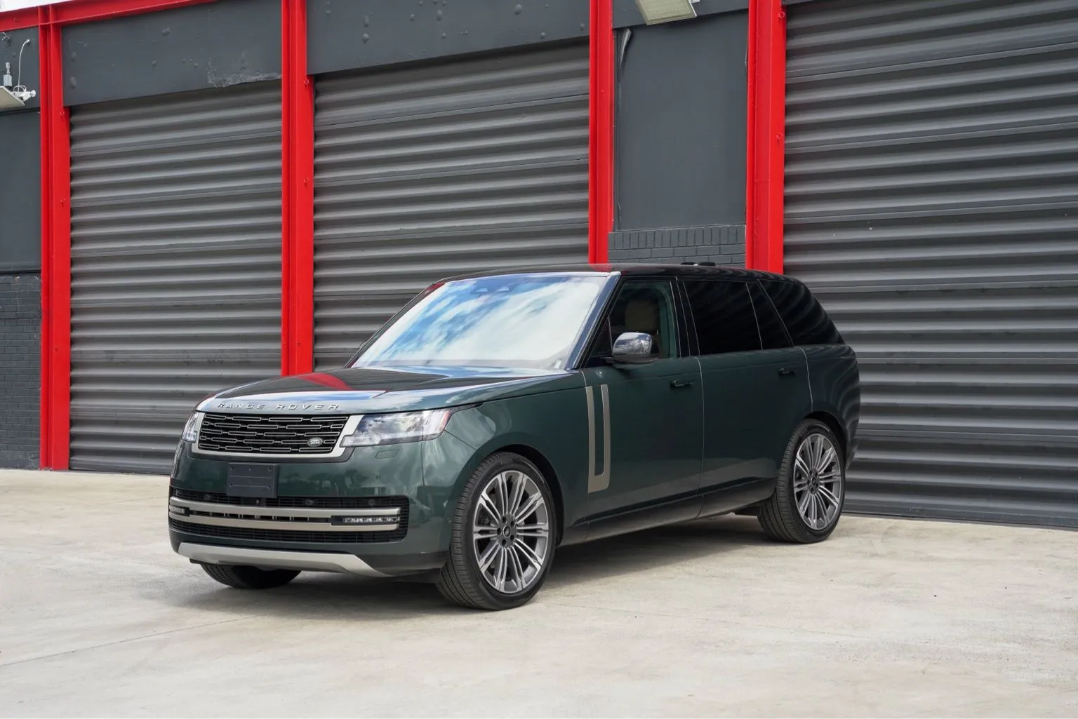 Gray 2025 Land Rover Range Rover SE for sale in Hollywood, FL