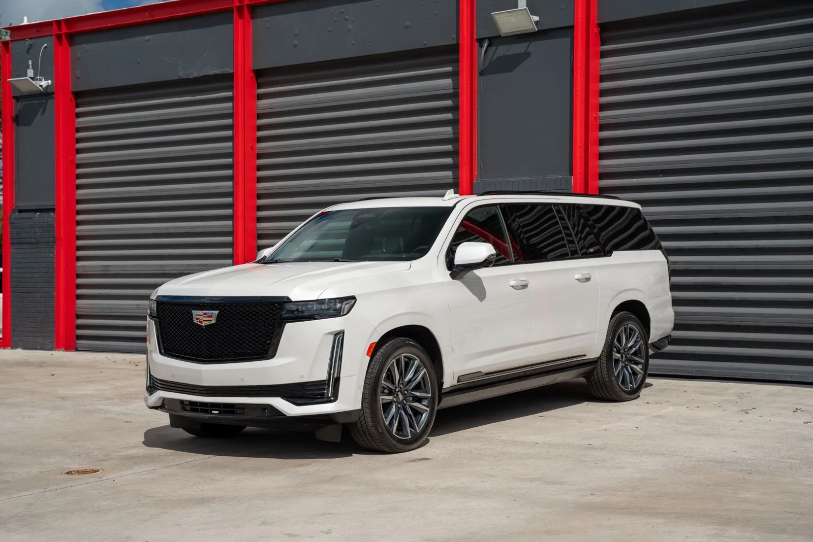 White 2022 Cadillac Escalade ESV Sport Platinum for sale in Hollywood, FL