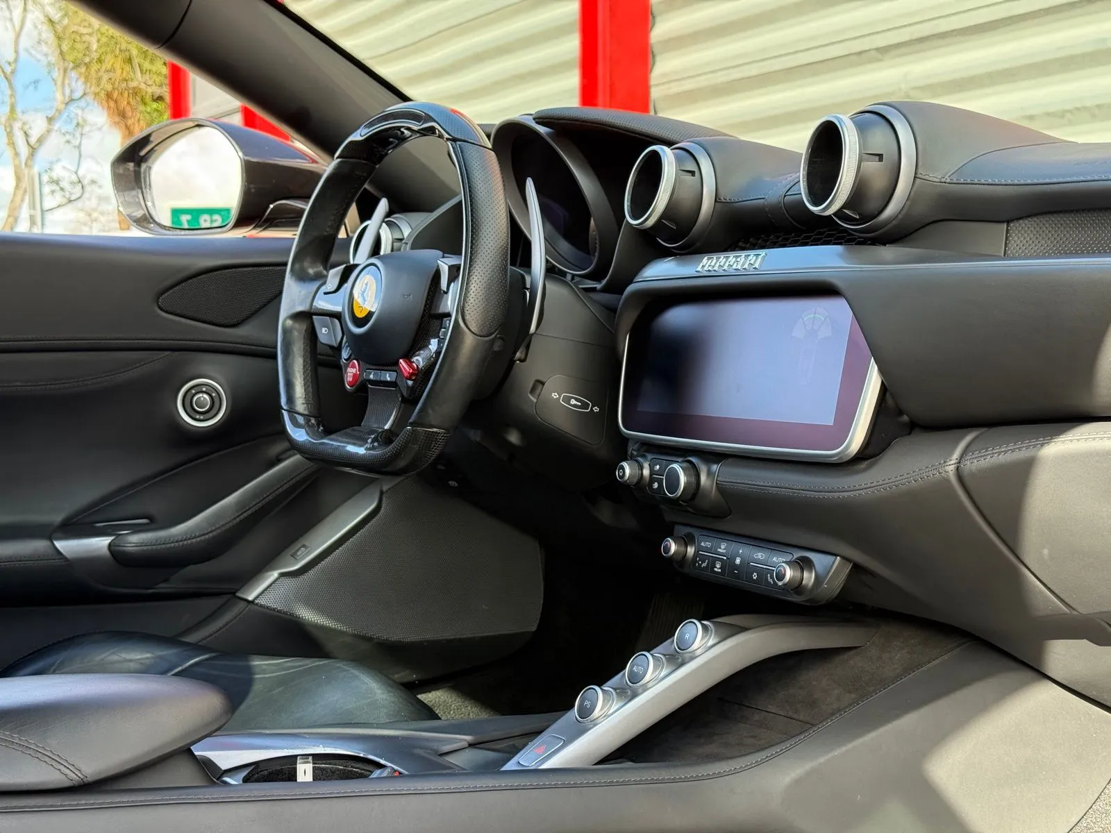 2019 Ferrari Portofino Base - Photo 24