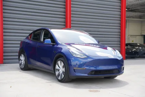 Photos of 2020 Tesla Model Y Performance for sale in Hollywood, FL at Gravity Autos Hollywood