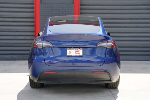 More photos of 2020 Tesla Model Y Performance at Gravity Autos Hollywood, FL