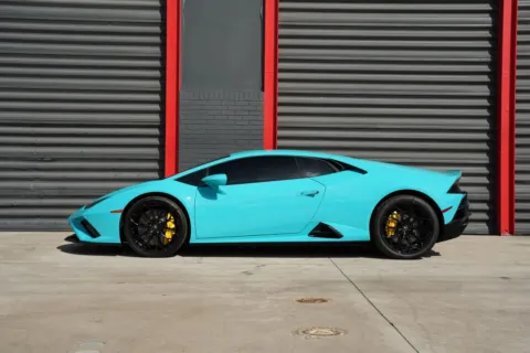 More photos of 2021 Lamborghini Huracan EVO at Gravity Autos Hollywood, FL