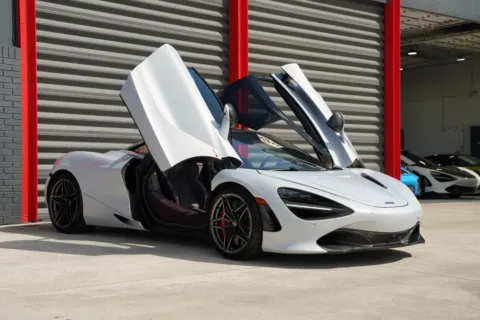 Another view of 2018 McLaren 720S for sale in Hollywood, FL at Gravity Autos Hollywood