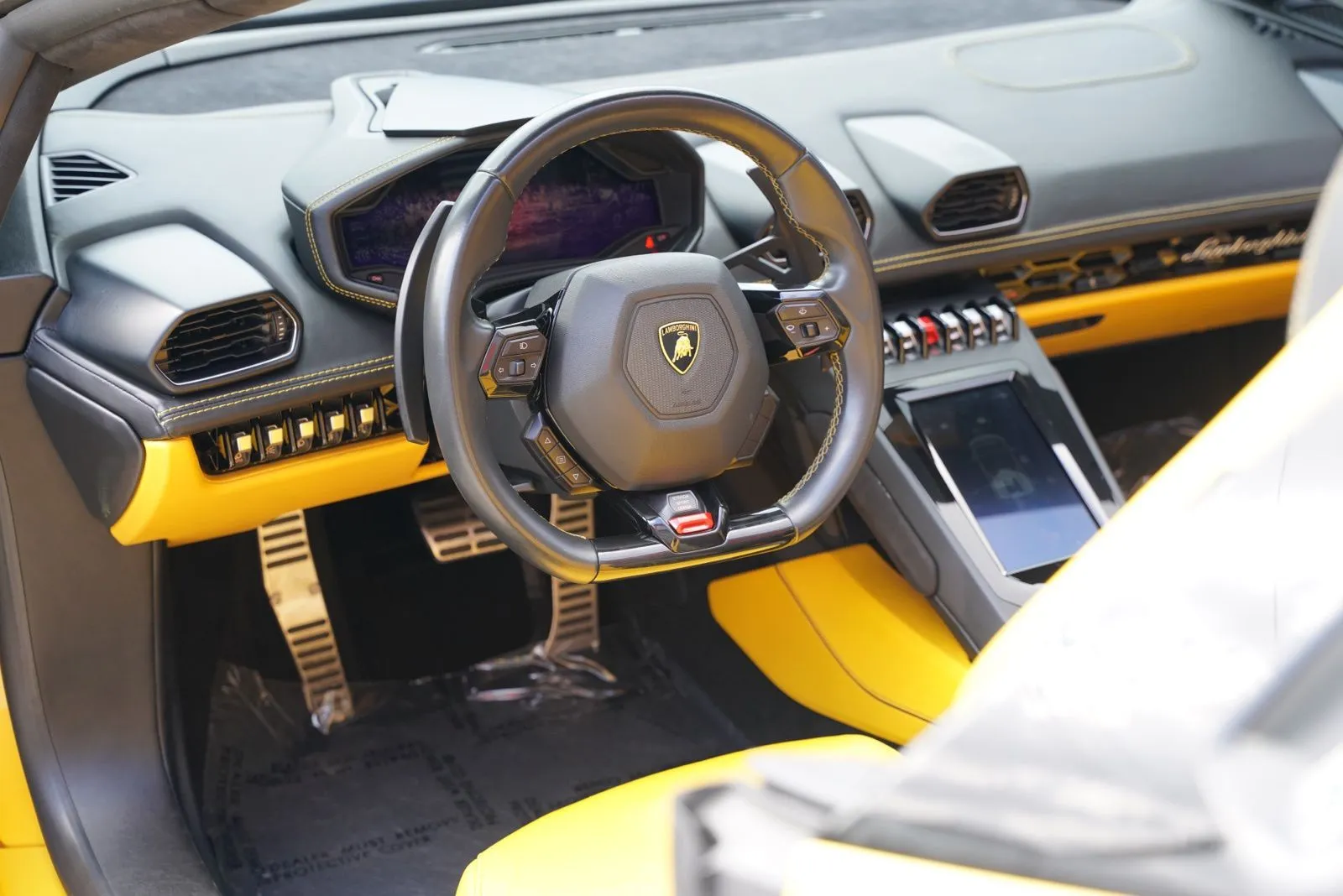 2022 Lamborghini Huracan EVO - Photo 23