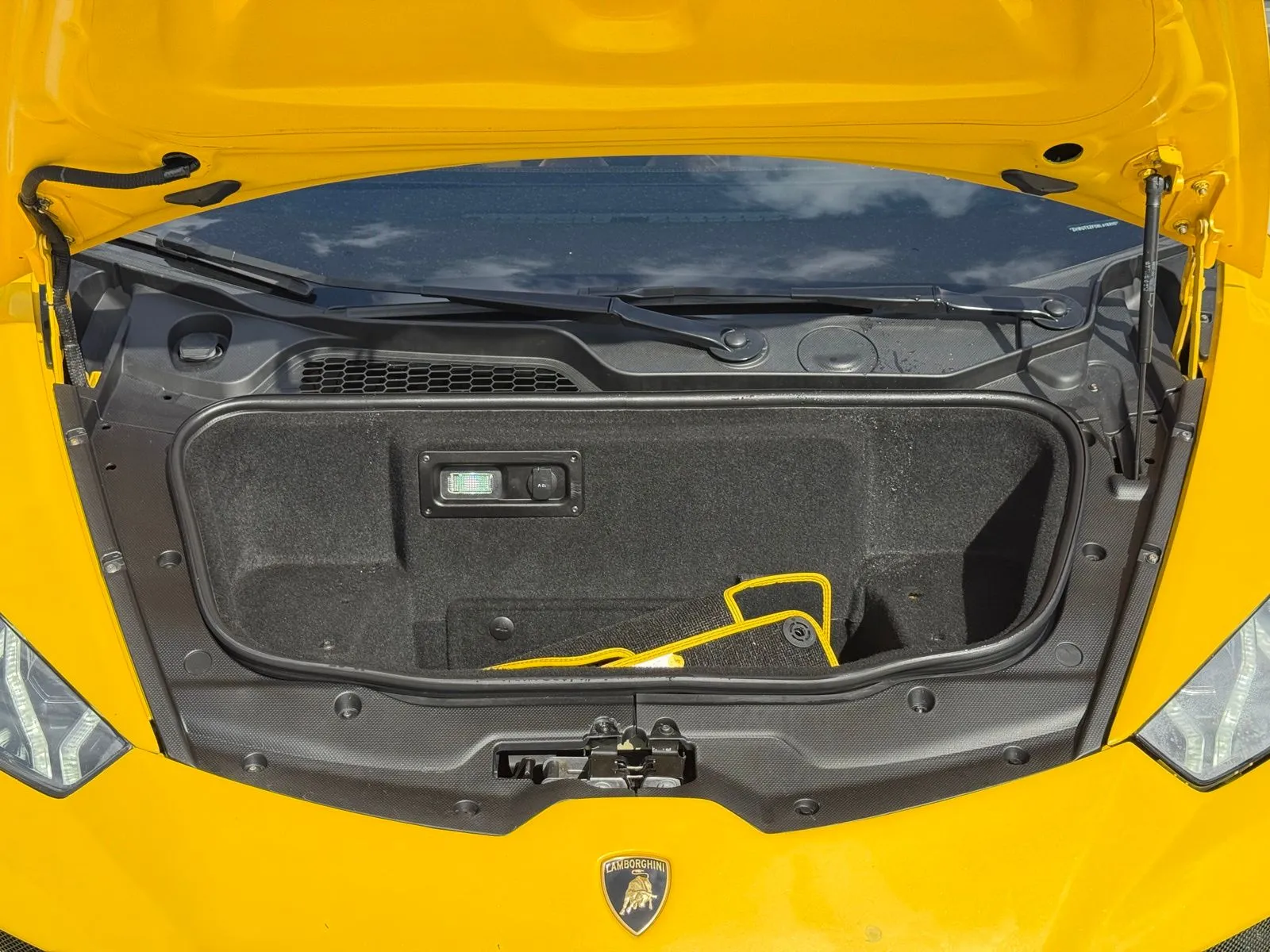 2022 Lamborghini Huracan EVO - Photo 25