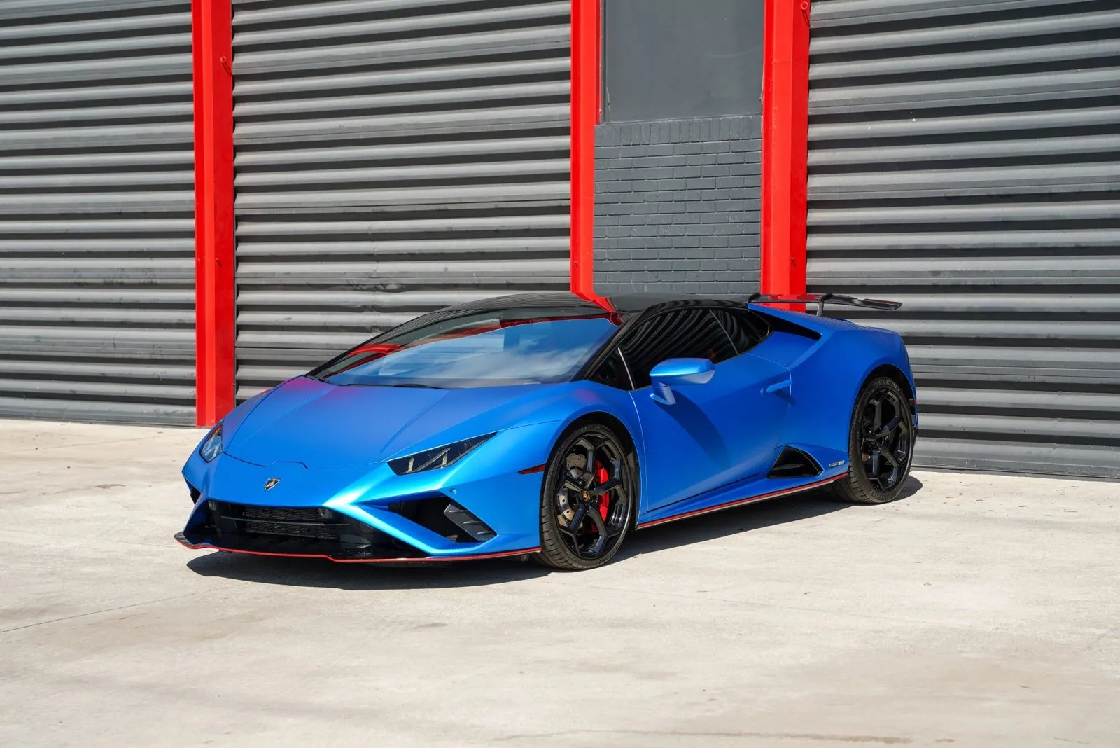 2021 Lamborghini Huracan EVO Coupe's photo