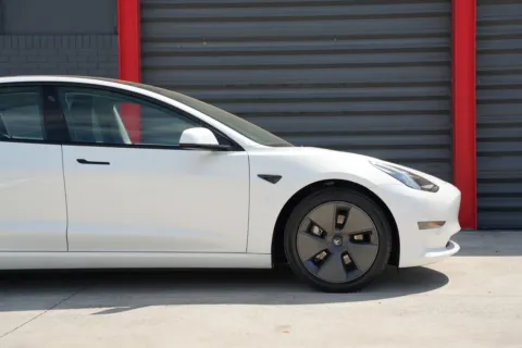 More photos of 2023 Tesla Model 3 at Gravity Autos Hollywood, FL