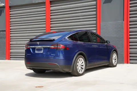 More photos of 2019 Tesla Model X 100D at Gravity Autos Hollywood, FL