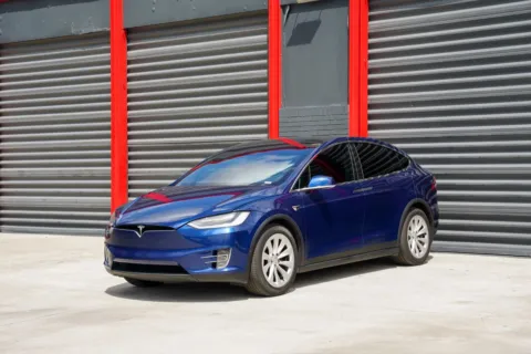 Blue 2019 Tesla Model X 100D for sale in Hollywood, FL