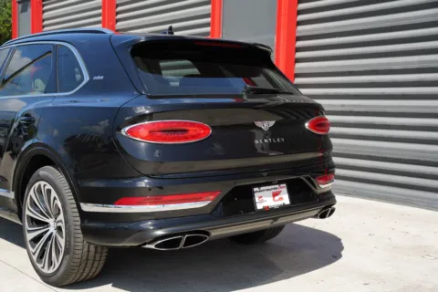 More photos of 2021 Bentley Bentayga V8 at Gravity Autos Hollywood, FL
