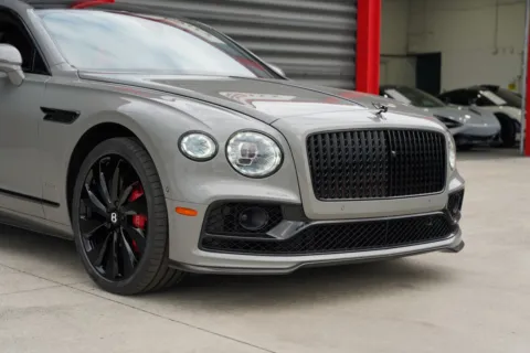 More photos of 2023 Bentley Flying Spur Azure at Gravity Autos Hollywood, FL