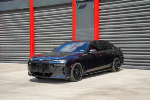 Black 2023 BMW 7 Series 740i for sale in Hollywood, FL