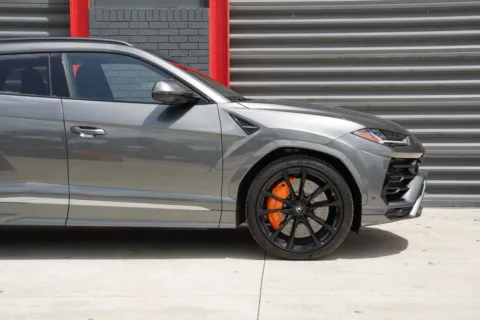 Photos of 2020 Lamborghini Urus for sale in Hollywood, FL at Gravity Autos Hollywood