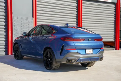 Another view of 2023 BMW X6 xDrive40i for sale in Hollywood, FL at Gravity Autos Hollywood