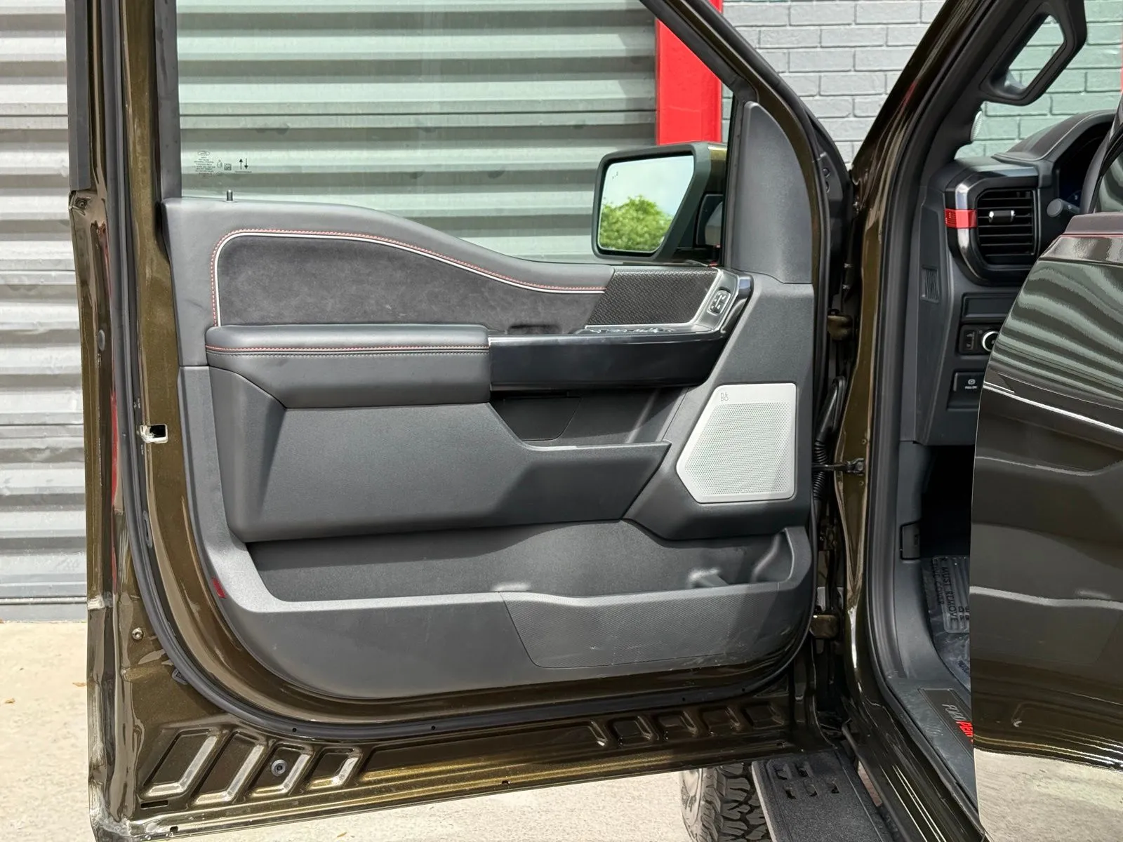 2026 Ford F-150 Raptor - Photo 20
